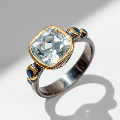 925 Sterling Silver Aquamarine Ring, texture close-up