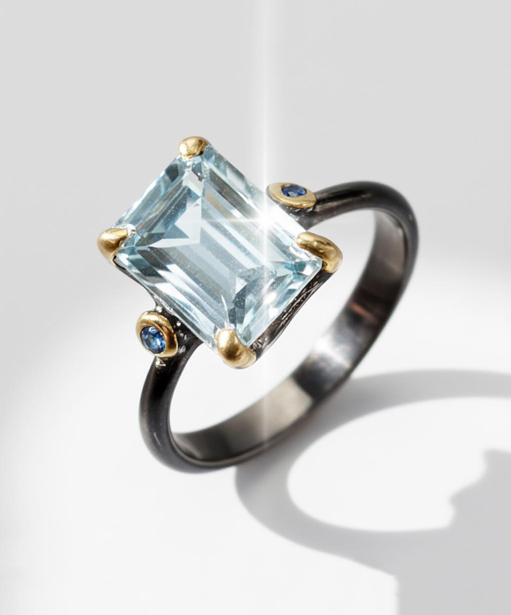 925 Sterling Silver Blue Aquamarine Ring, additional angle