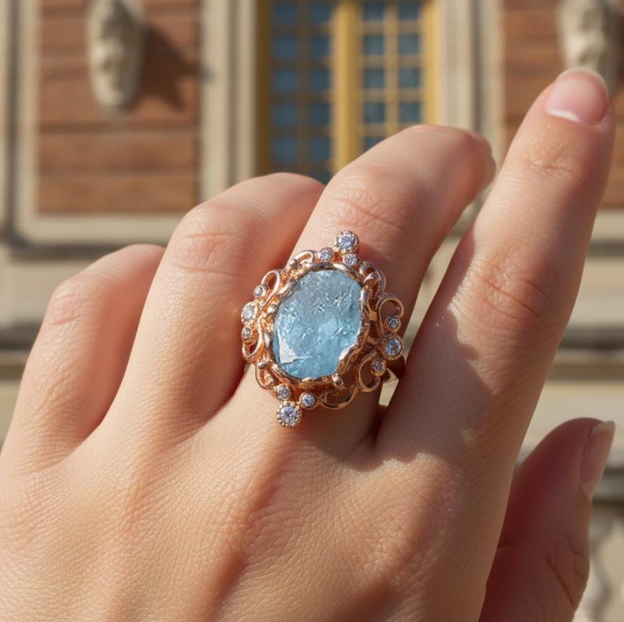 925 Sterling Silver Blue Kyanite Ring, close-up detail
