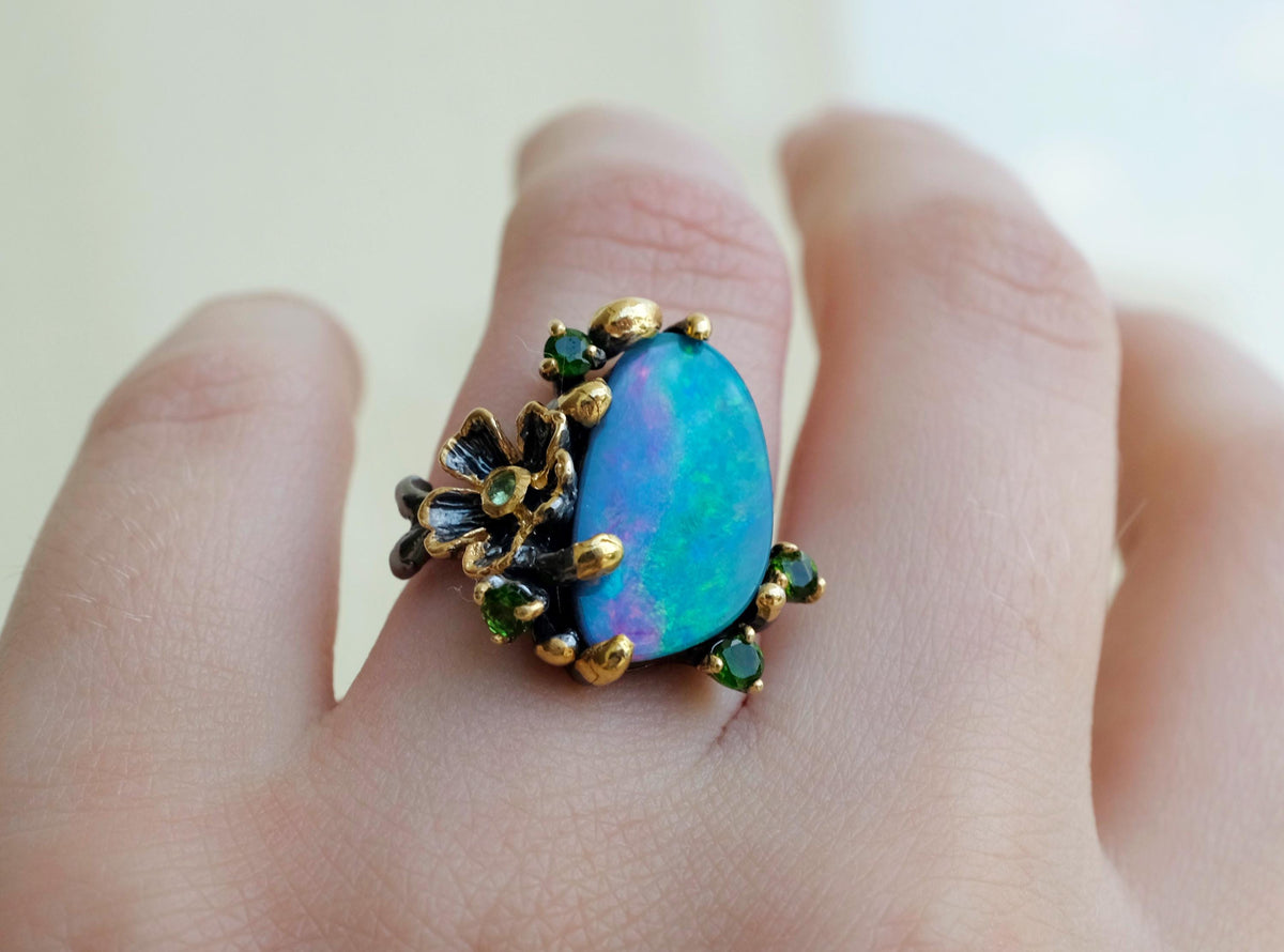925 Sterling Silver Boulder Opal Ring, setting detail
