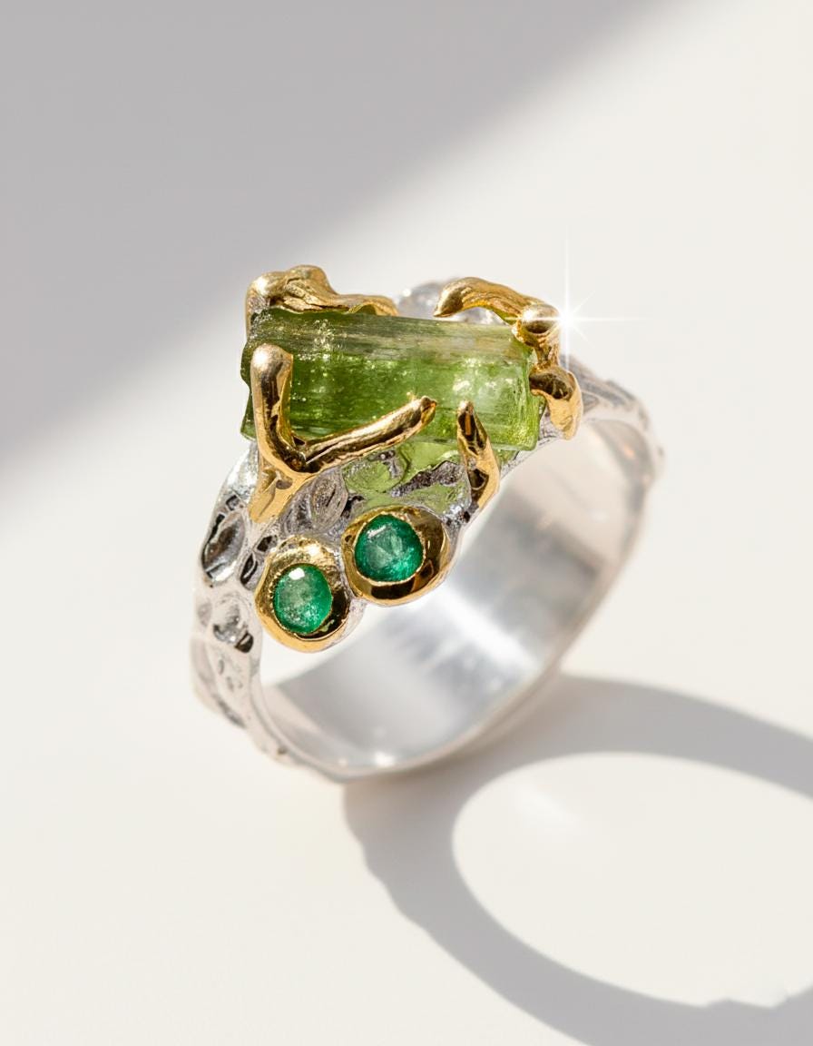 925 Sterling Silver Green Tourmaline Ring, setting detail