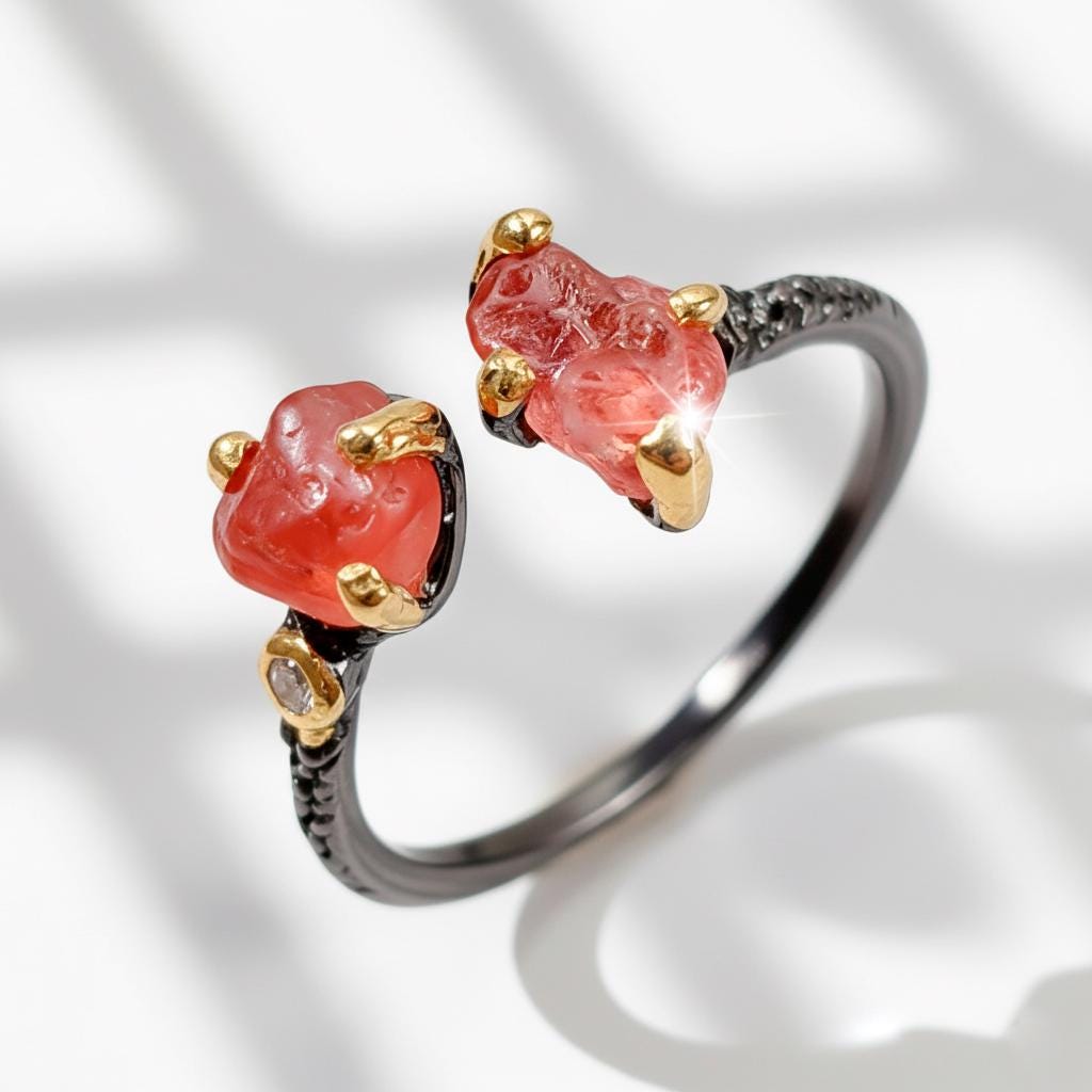 925 Sterling Silver Red Spinel Ring, setting detail