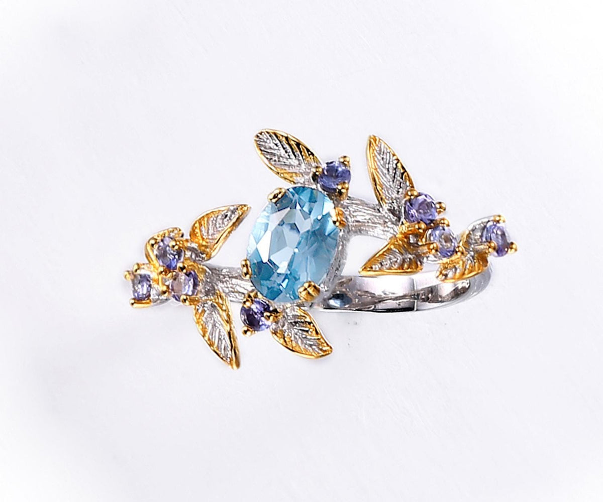 925 Sterling Silver Tanzanite Ring, close-up detail