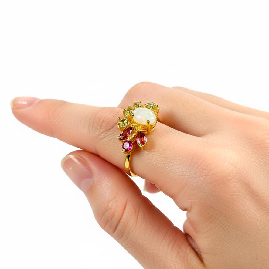 925 Sterling Silver White Opal Ring, close-up detail