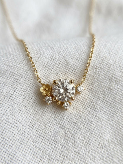 14K Gold Diamond Bloom Necklace