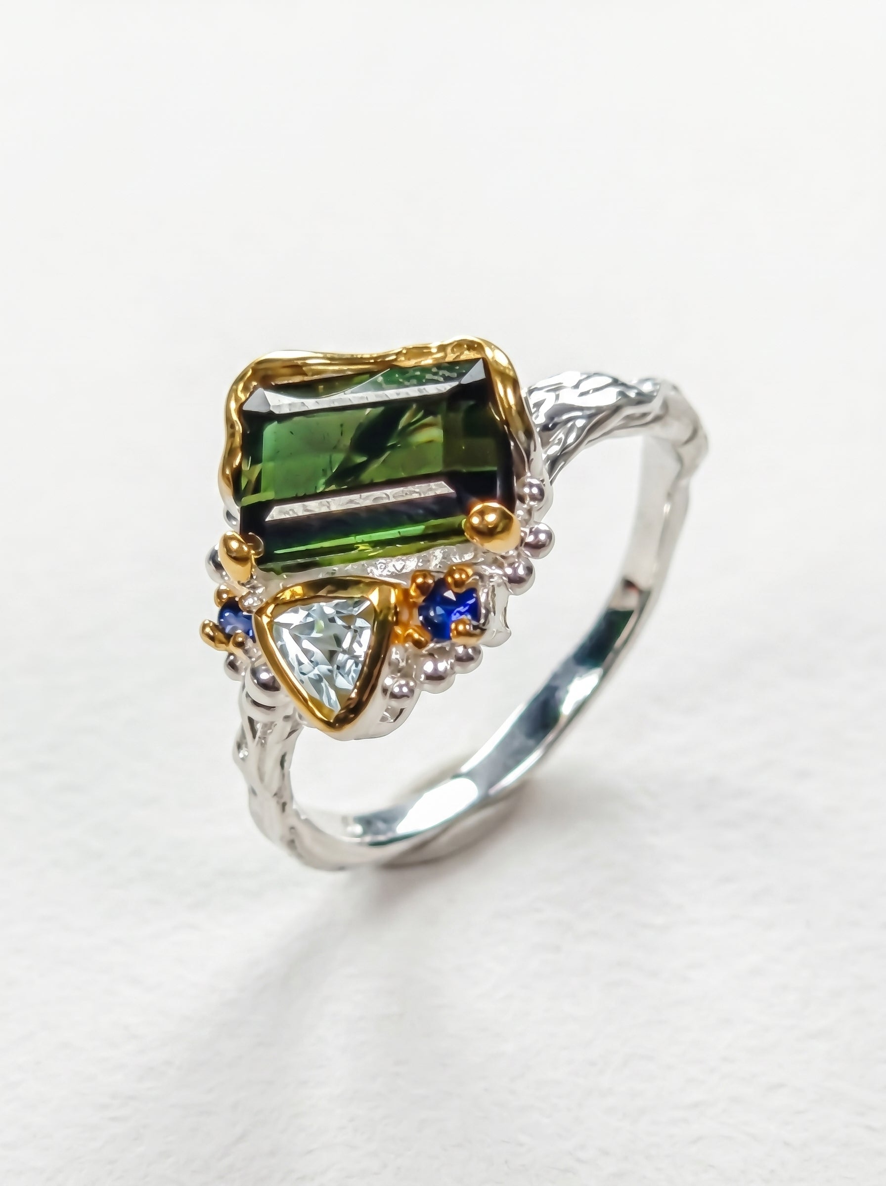 925 Sterling Silver Toi Et Moi Tourmaline Ring, texture close-up