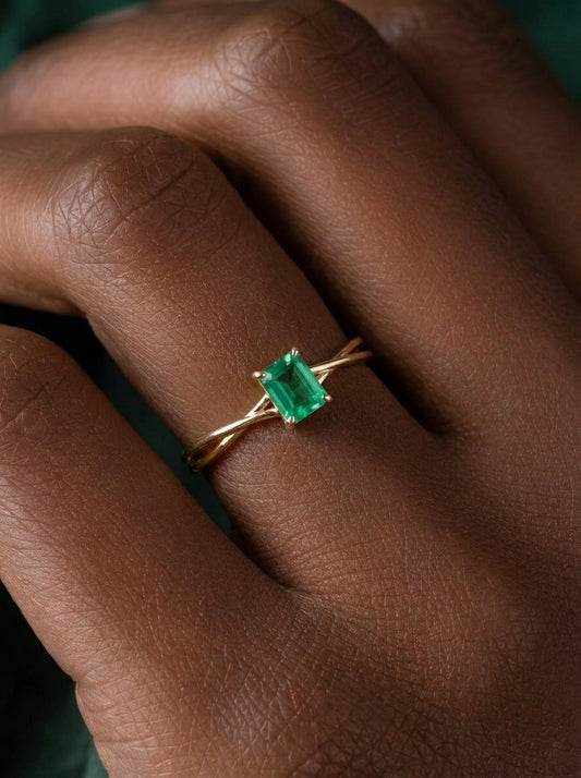 14K Gold Natural Emerald Ring