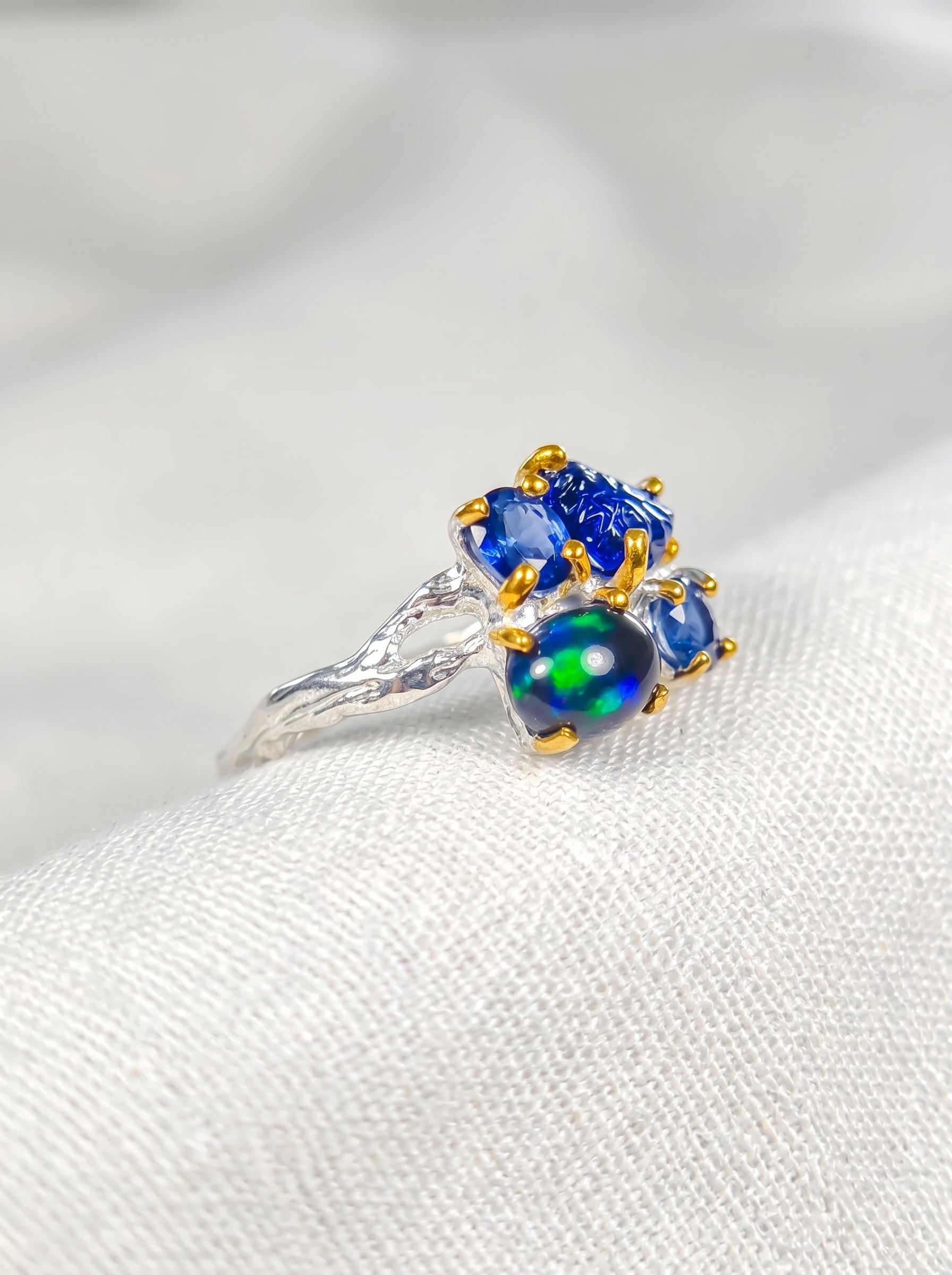 925 Sterling Silver Sapphire Leaf Ring, side view