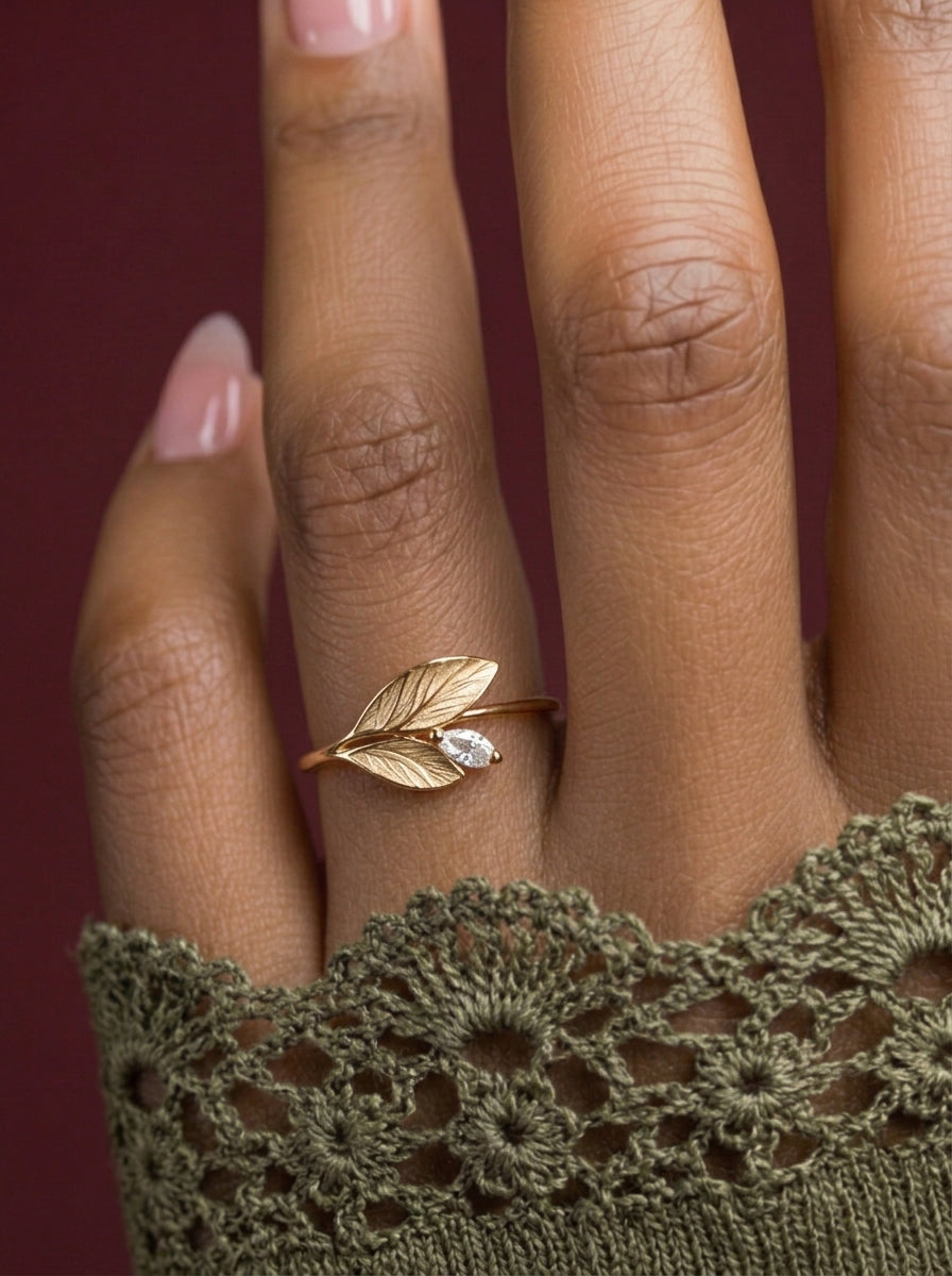 14K Gold Leaves Diamond Ring