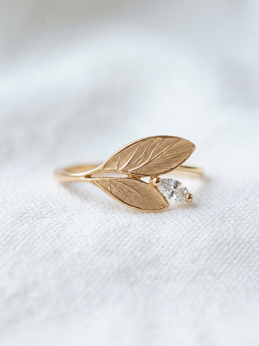 14K Gold Leaves Diamond Ring