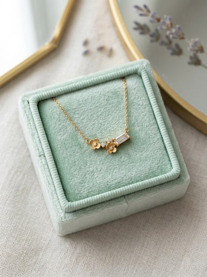 14K Gold Diamond Flowers Necklace