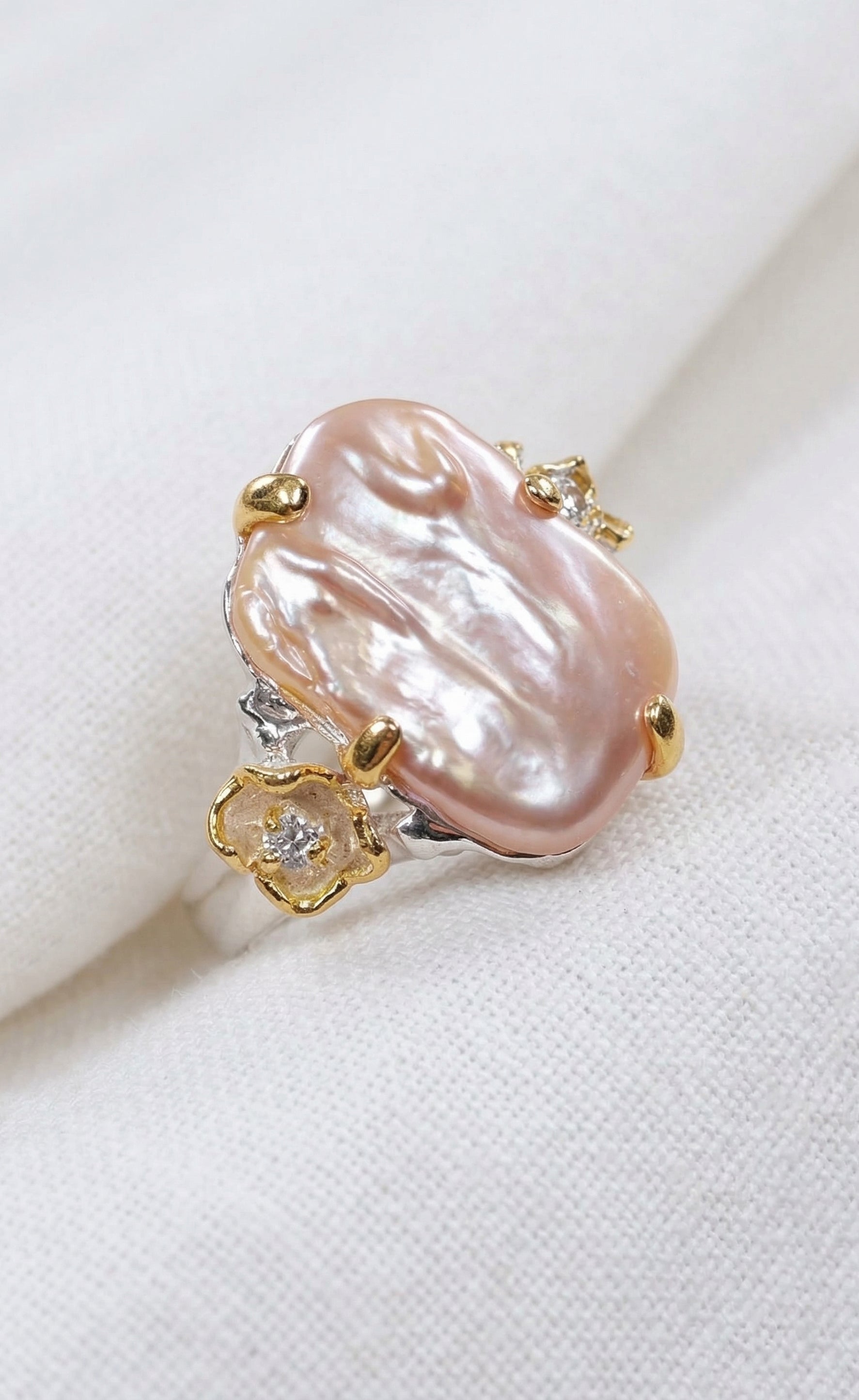 925 Sterling Silver Baroque Pearl Ring, setting detail