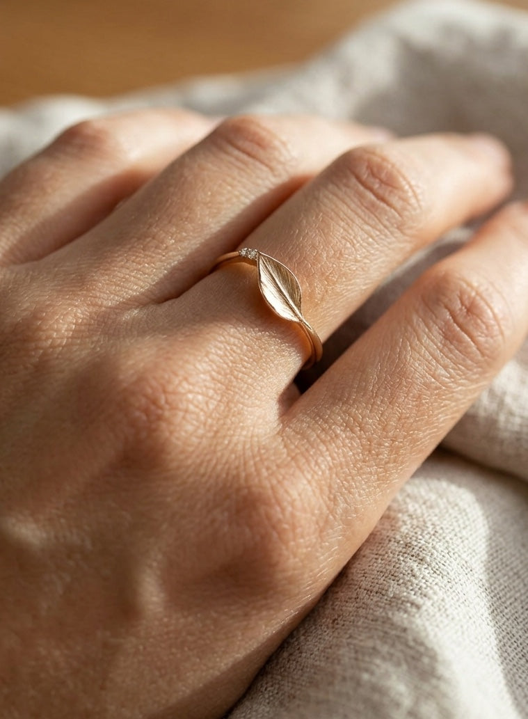 14K Gold Leaf Diamond Ring