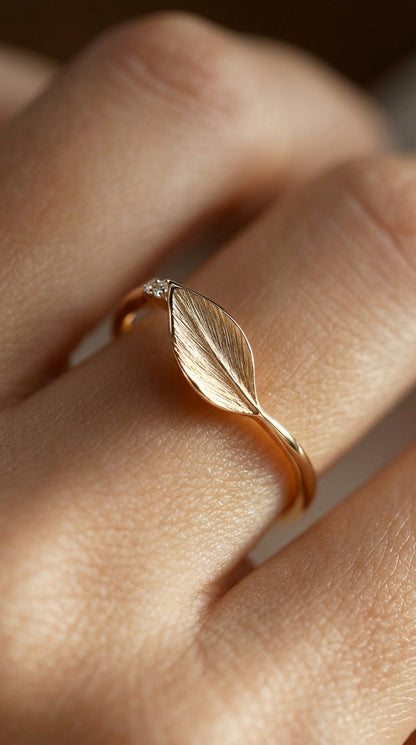 14K Gold Leaf Diamond Ring