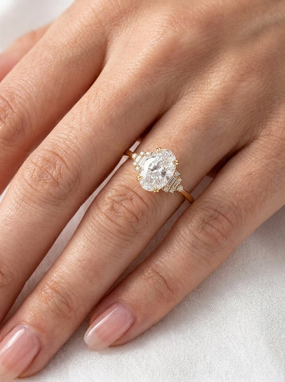 14K Gold Oval Diamond Deco Ring