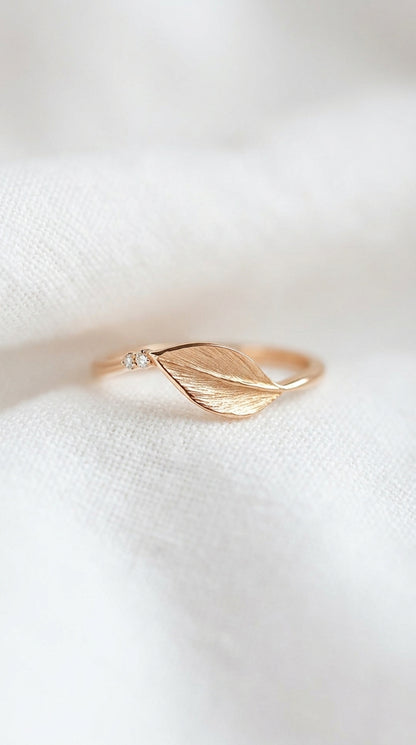 14K Gold Leaf Diamond Ring