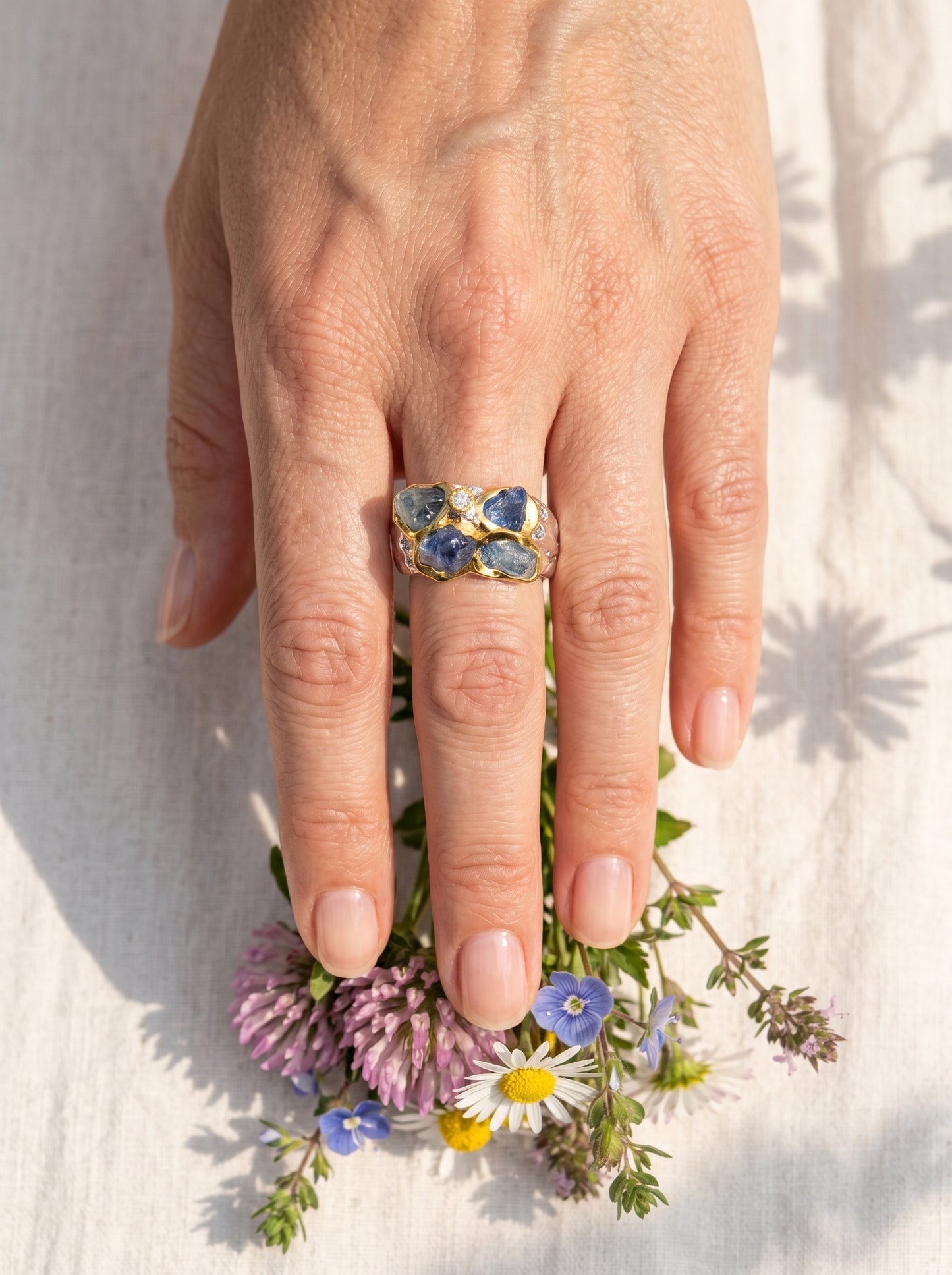 925 Sterling Silver Sapphire Leaf Ring, close-up detail