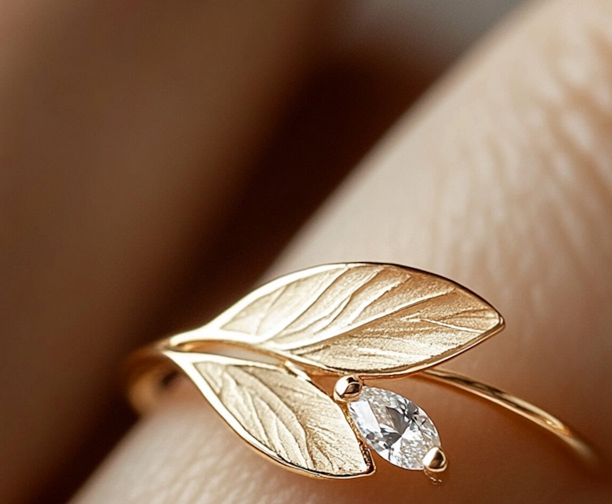 14K Gold Leaves Diamond Ring