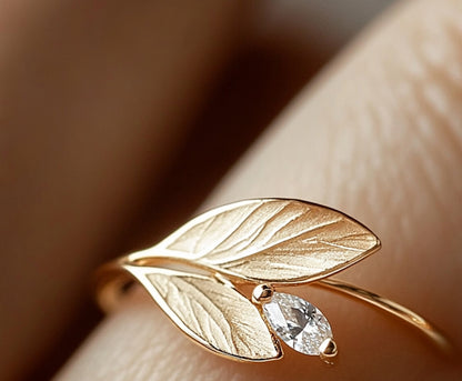 14K Gold Leaves Diamond Ring