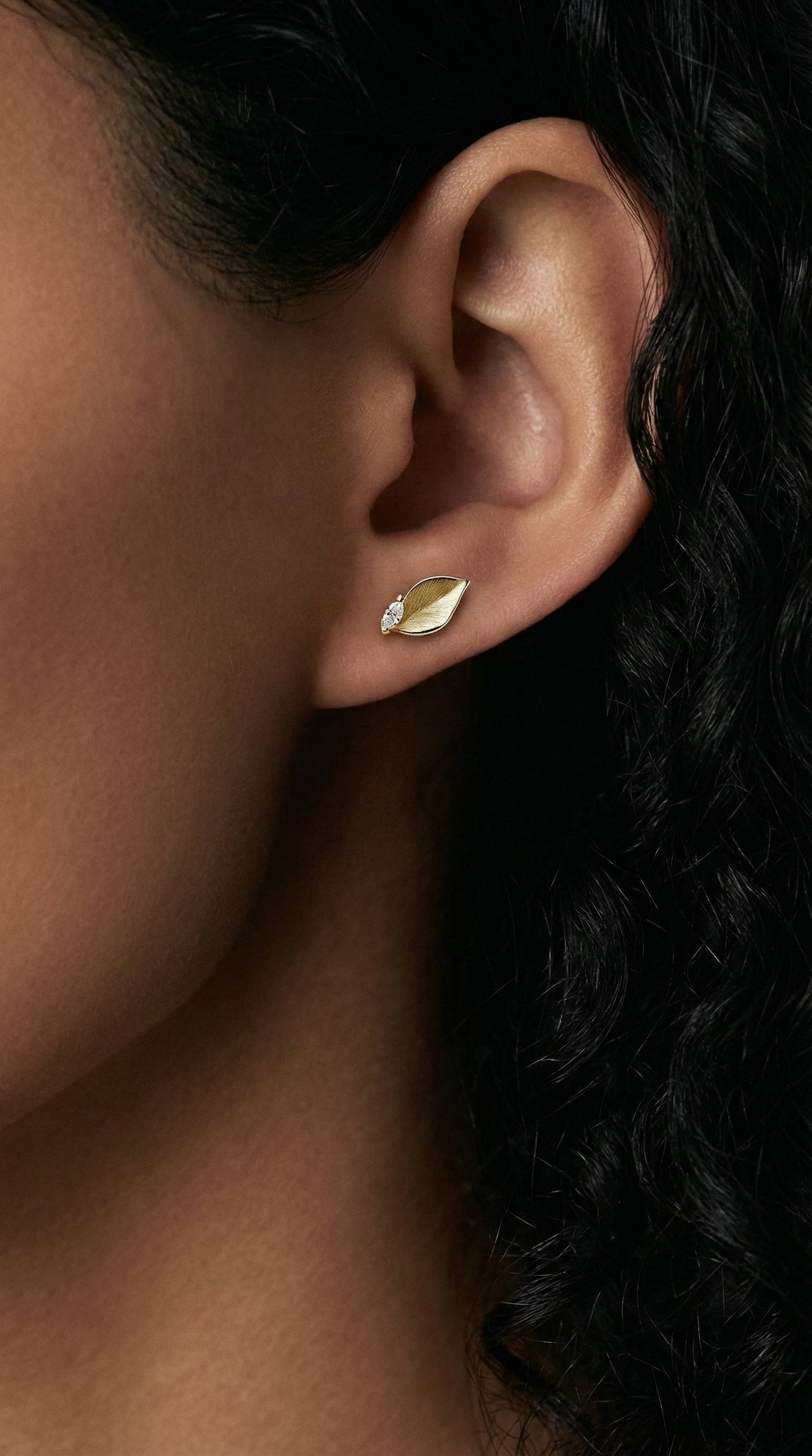 14K Gold Leaf Diamond Stud Earrings