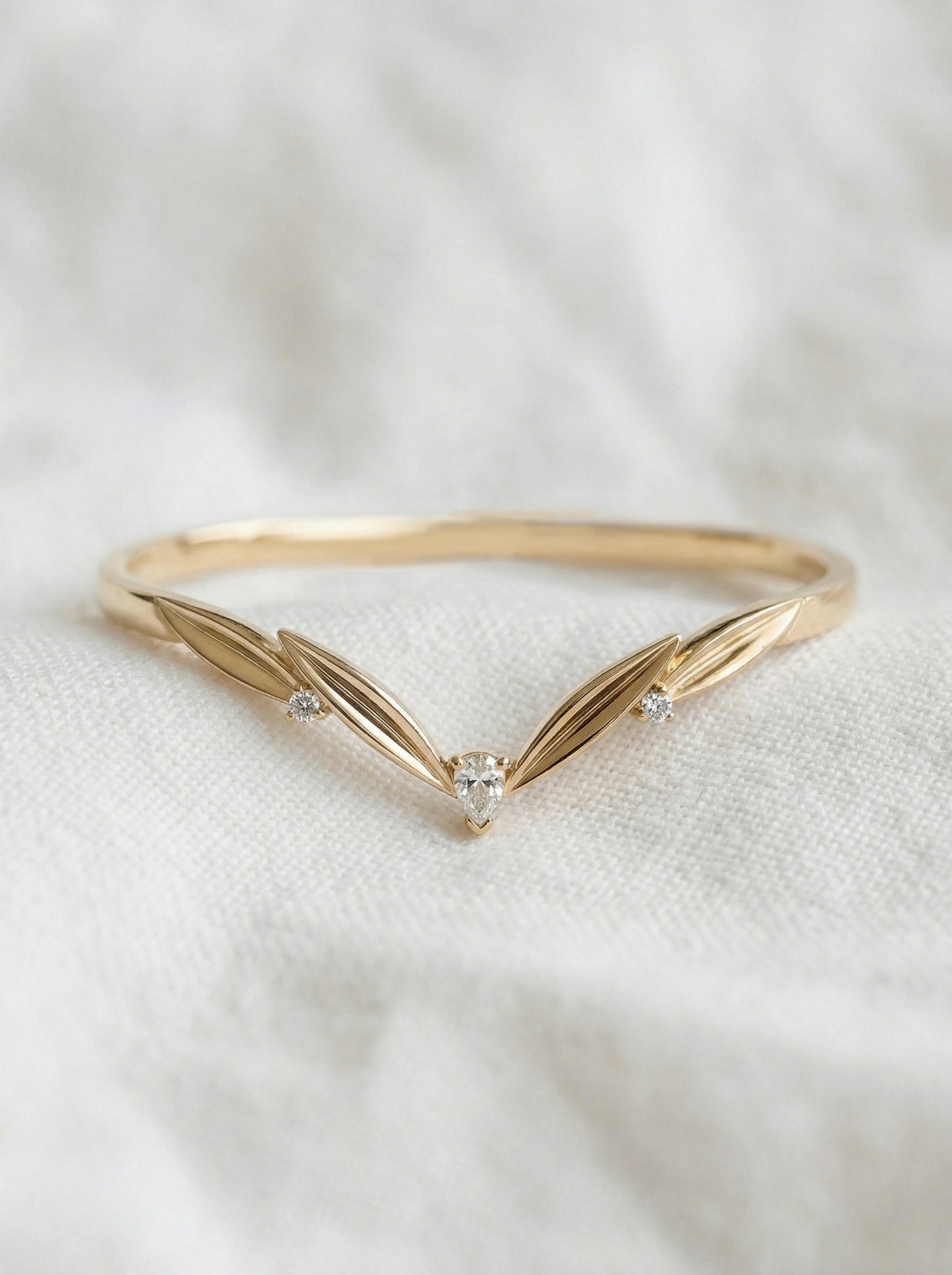 14K Gold Pear Diamond Wedding Band