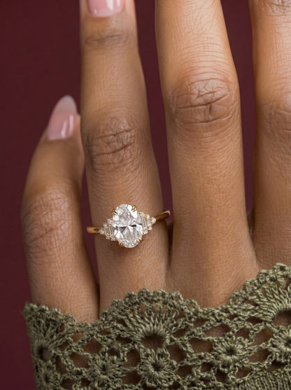 14K Gold Oval Diamond Deco Ring