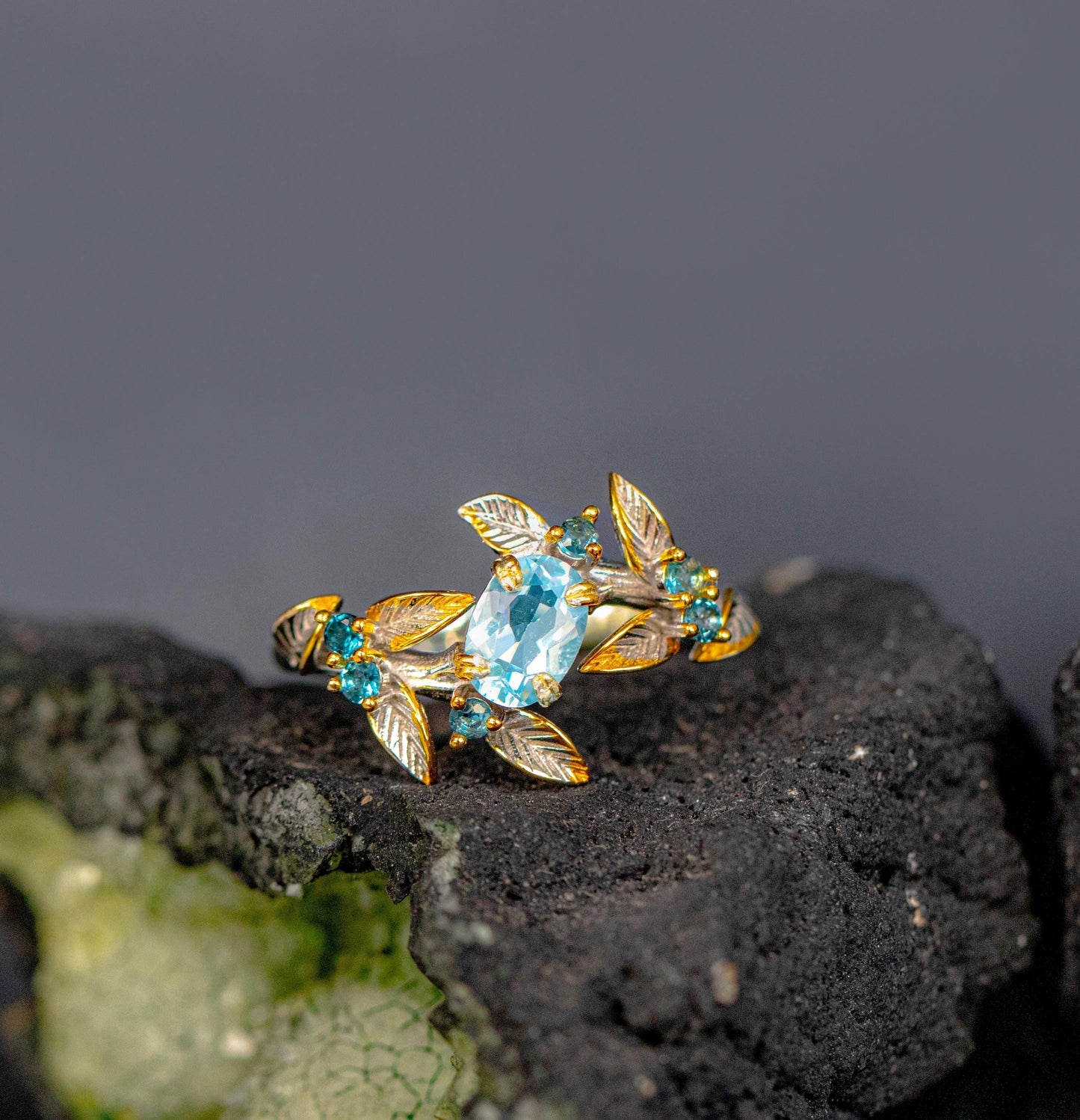 925 Sterling Silver Blue Topaz Nature Ring