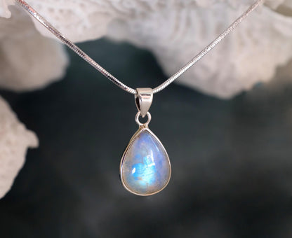 925 Sterling Silver Moonstone Teardrop Necklace