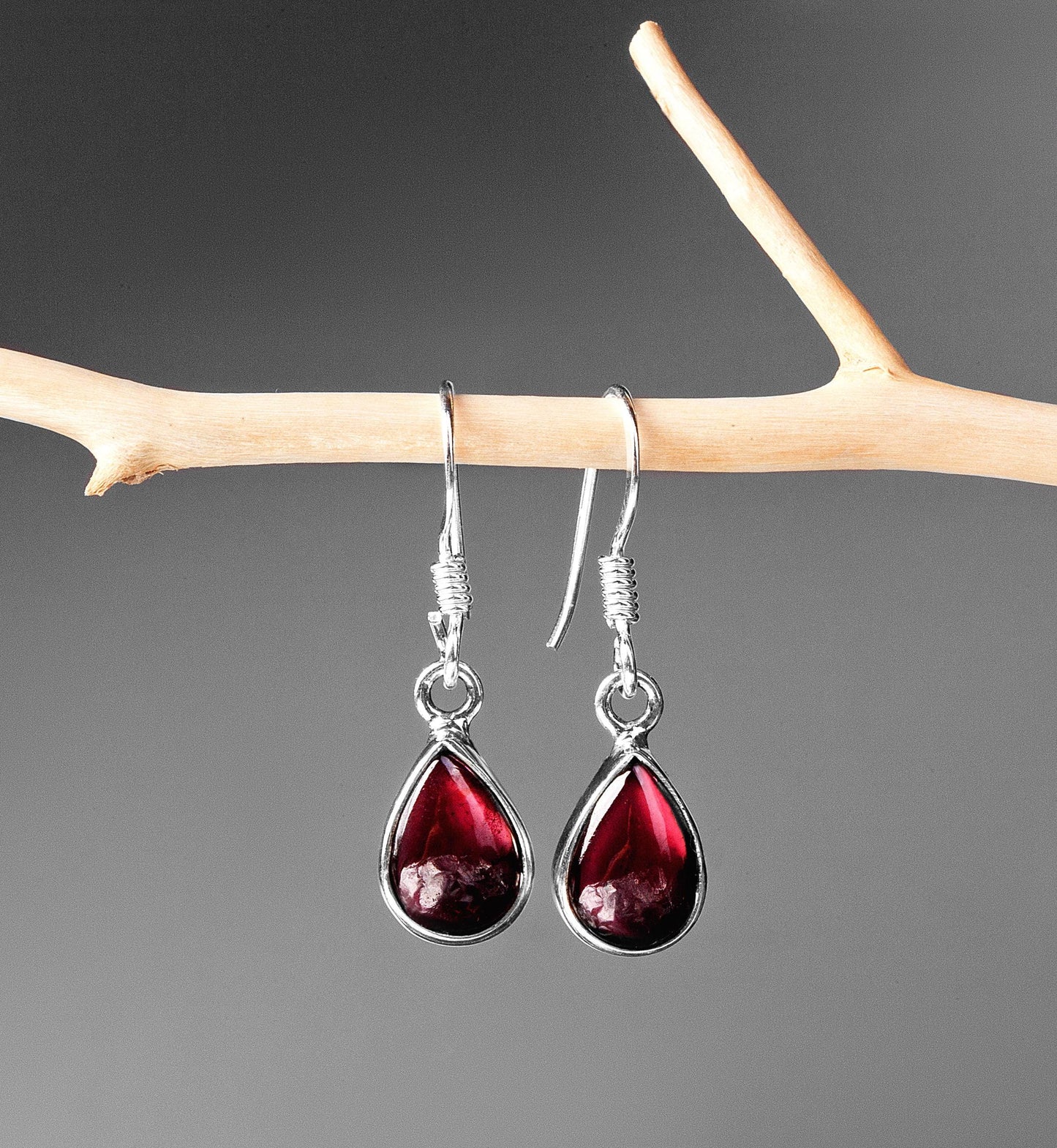925 Sterling Silver Red Garnet Earrings