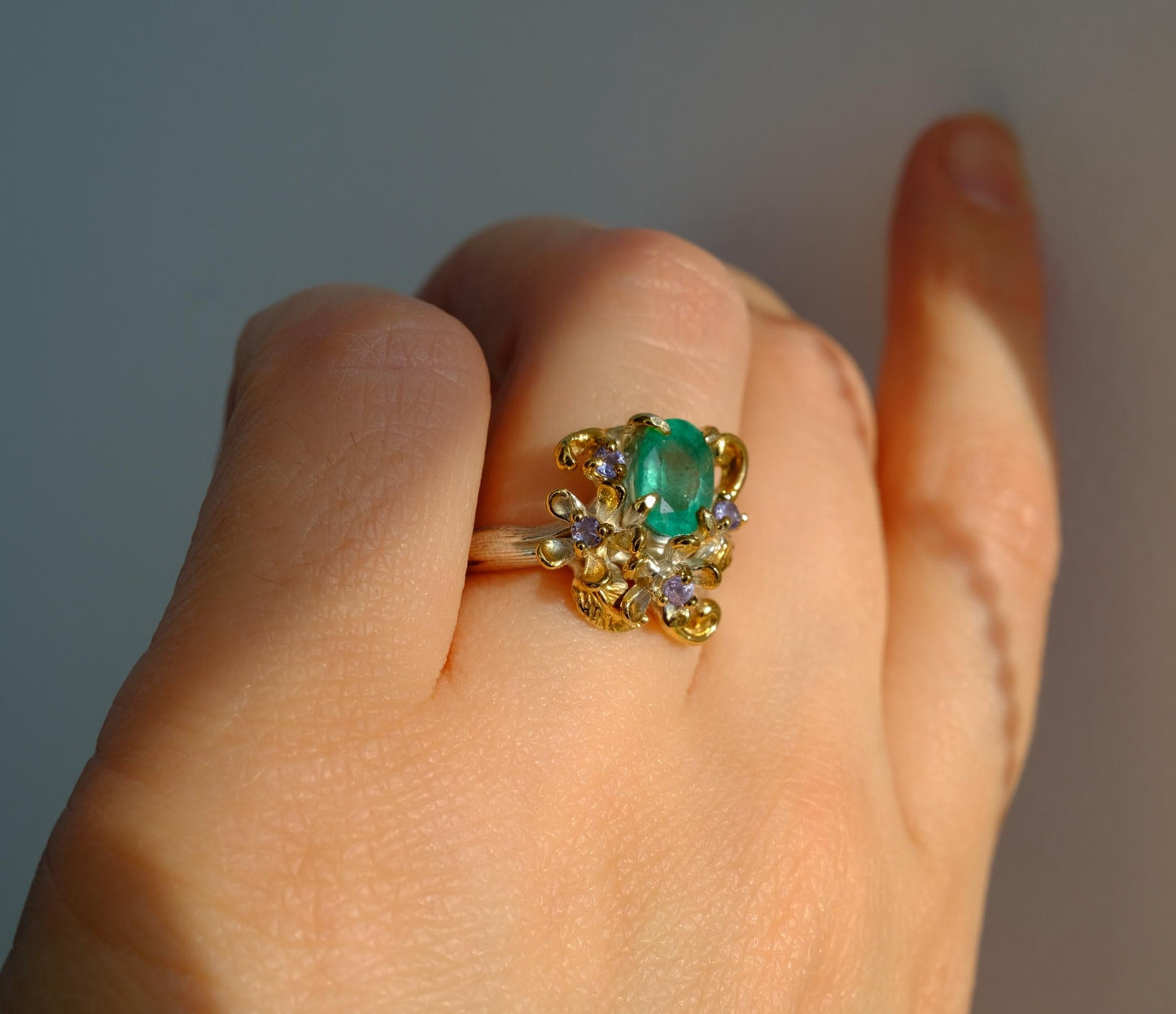 14K Solid Gold Emerald Flower Promise Ring
