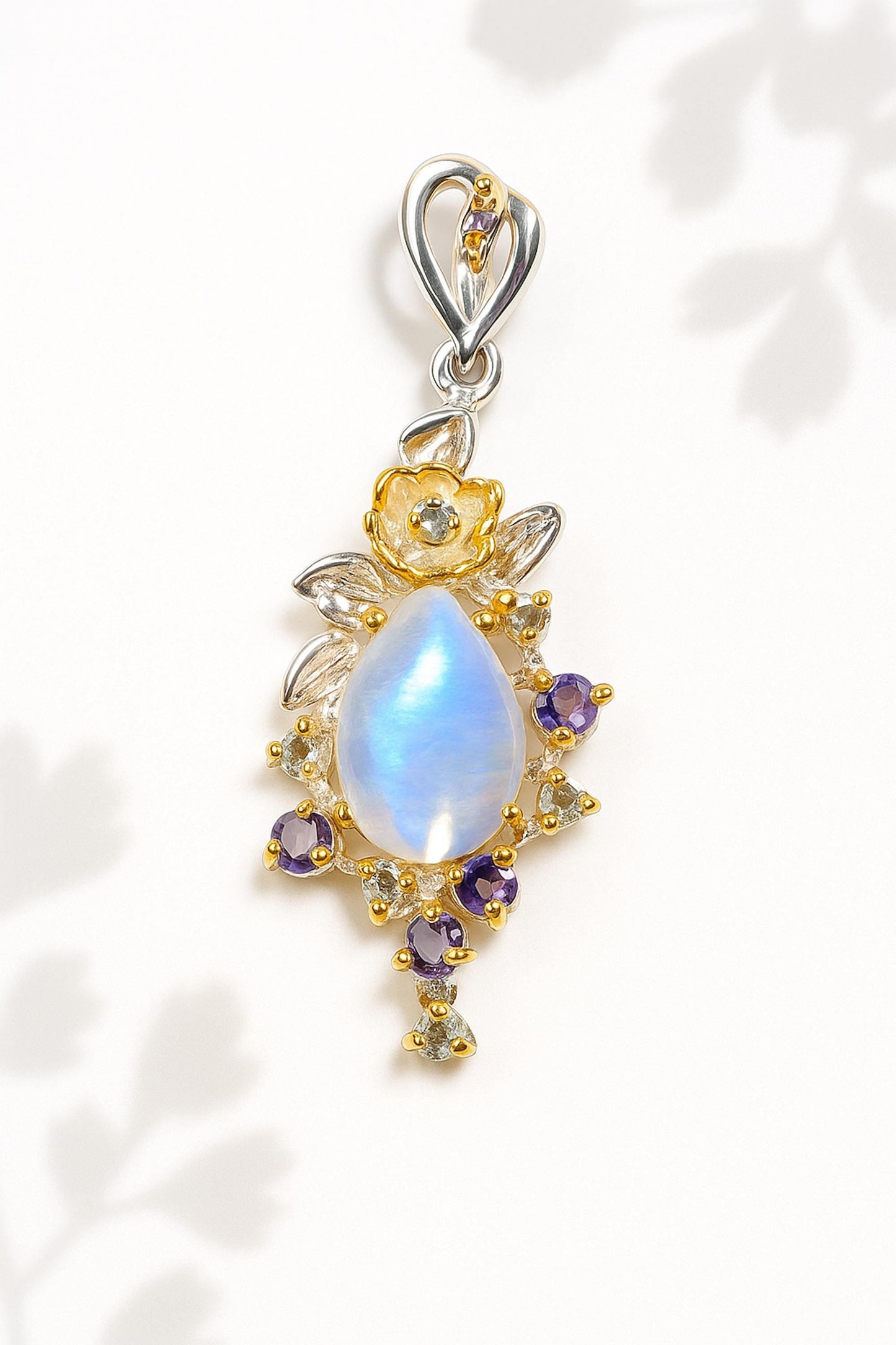 925 Sterling Silver Moonstone Floral Pendant