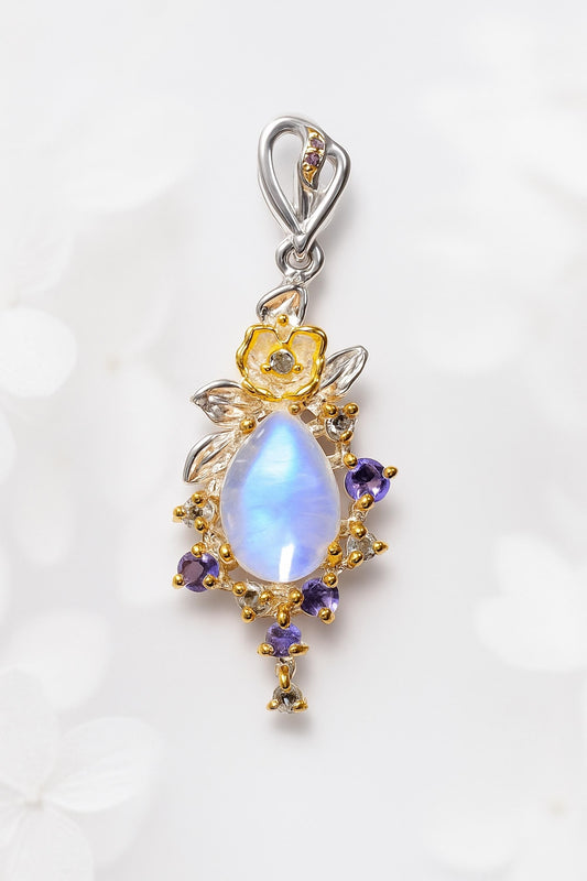 925 Sterling Silver Moonstone Floral Pendant