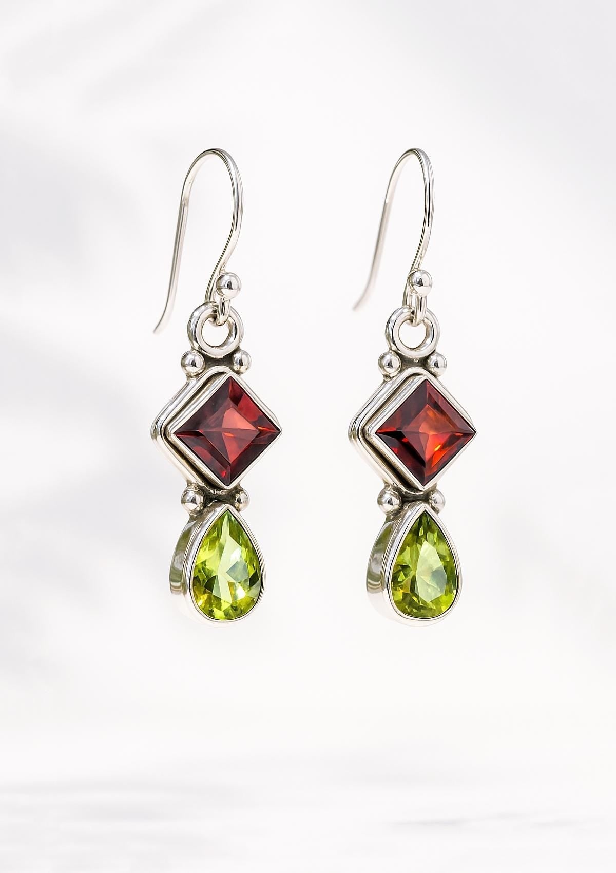 925 Sterling Silver Peridot Garnet Earrings