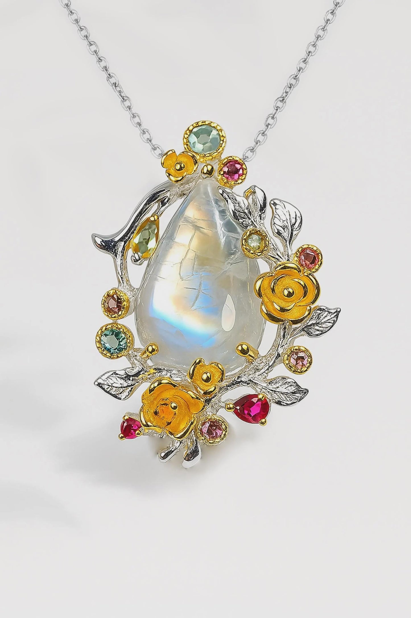 925 Sterling Silver Moonstone Floral Pendant