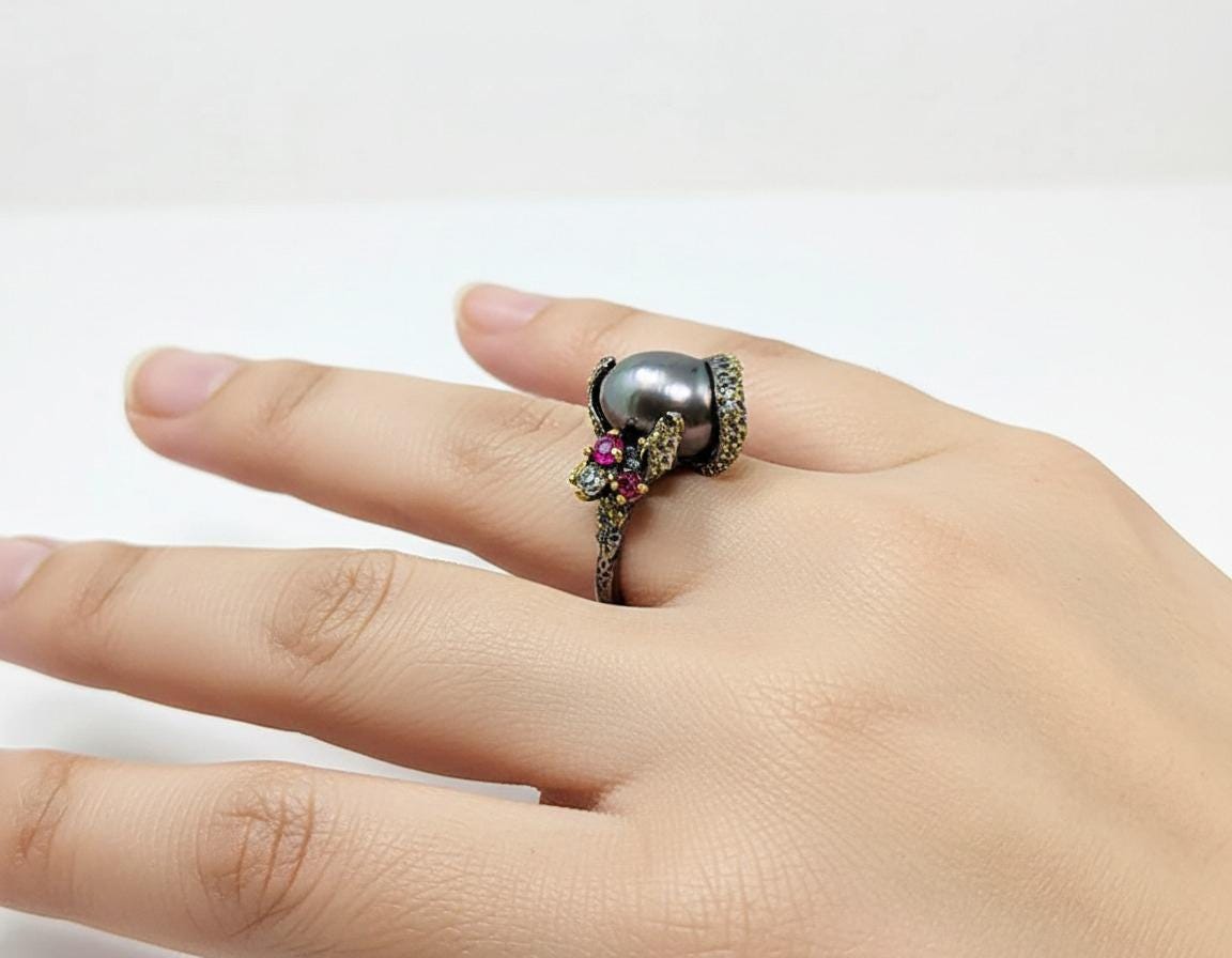 925 Sterling Silver Black Pearl Octopus Tentacle Ring