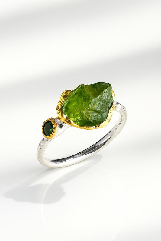 925 sterling silver green peridot dainty ring