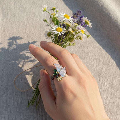 925 Sterling Silver Moonstone Ring, close-up detail