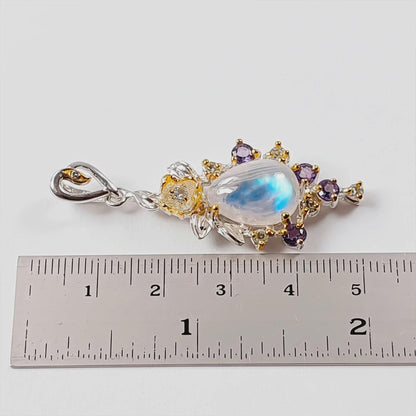925 Sterling Silver Moonstone Floral Pendant