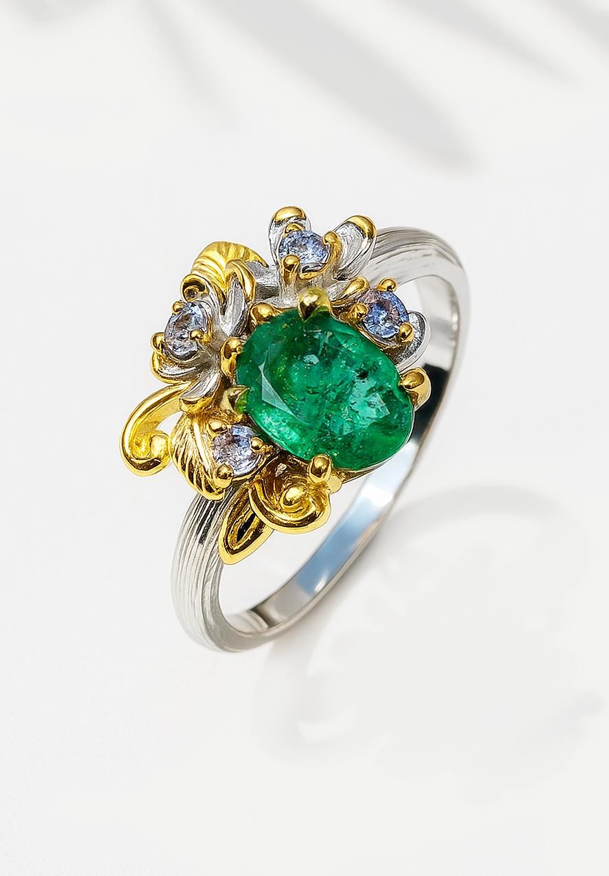 14K Solid Gold Emerald Flower Promise Ring