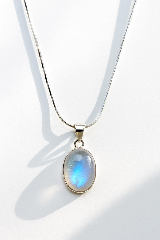 925 Sterling Silver Oval Moonstone Necklace