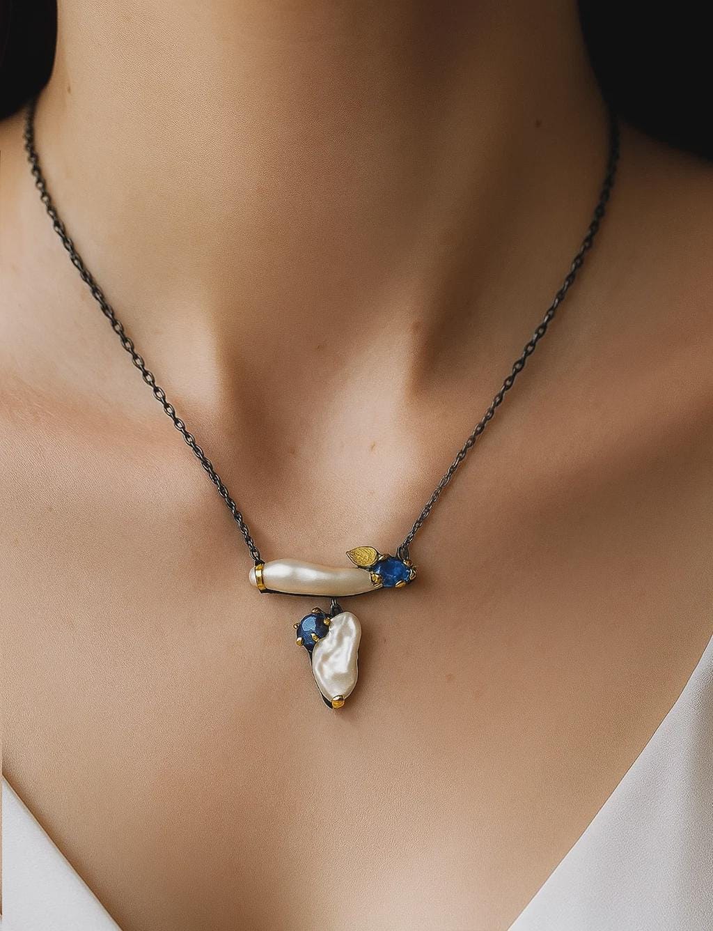 925 Sterling Silver Freshwater Pearl Pencil Bar Necklace