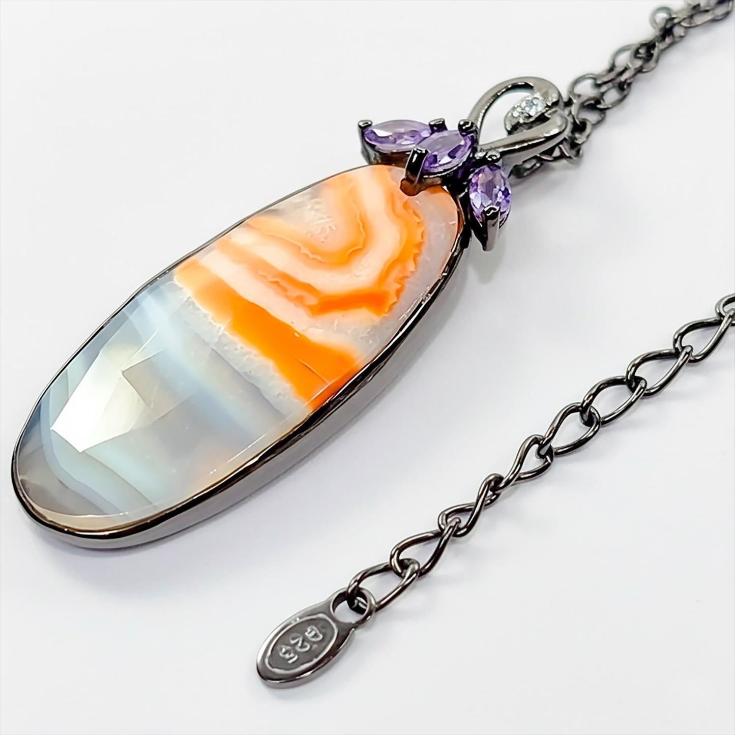 925 Sterling Silver Orange Agate Oval Necklace