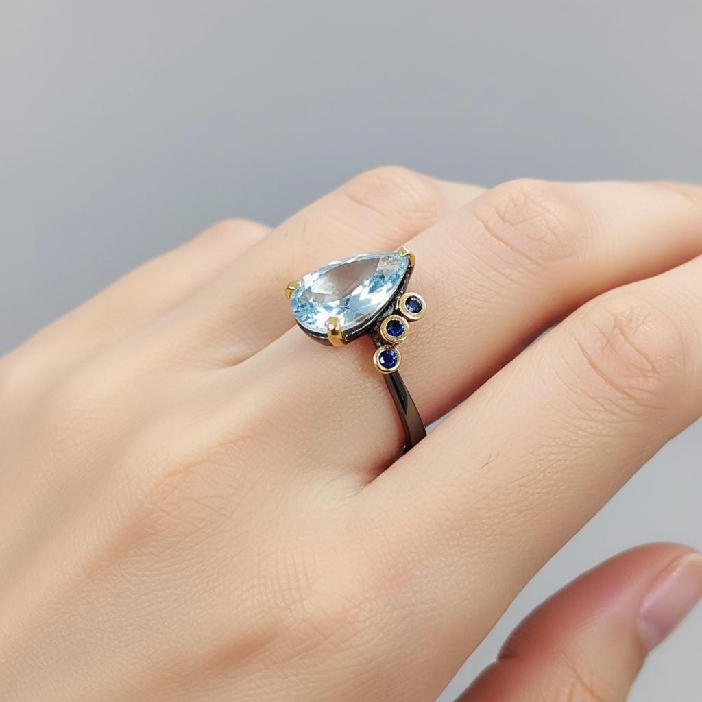 925 Sterling Silver Aquamarine Pear Ring