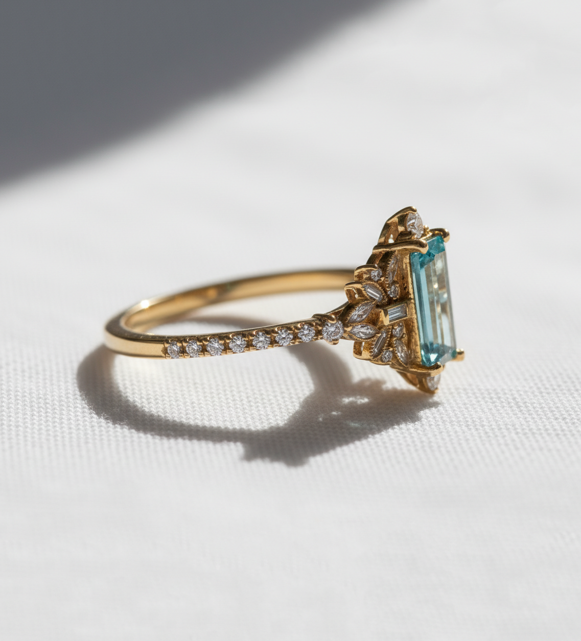 14K Gold Blue Aquamarine Ring