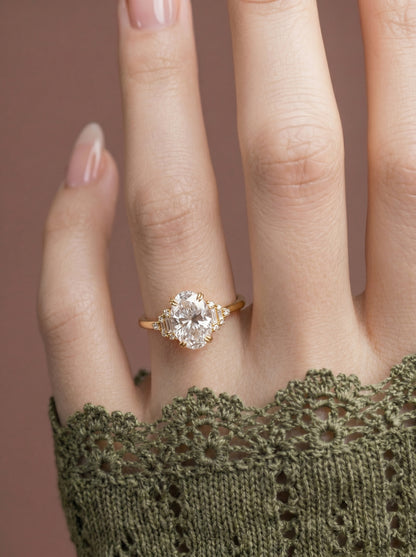 14K Gold Oval Diamond Deco Ring