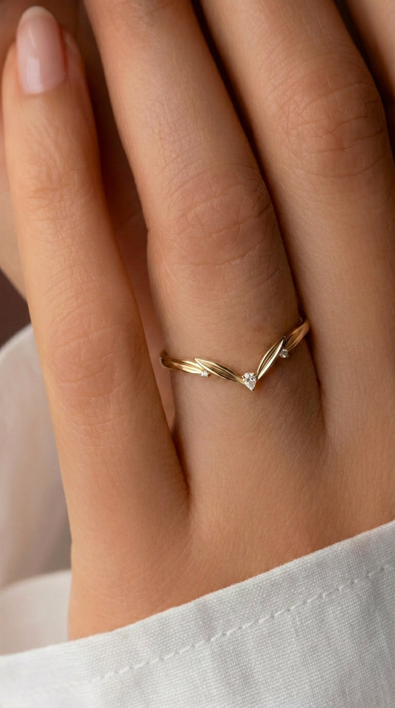 14K Gold Pear Diamond Wedding Band
