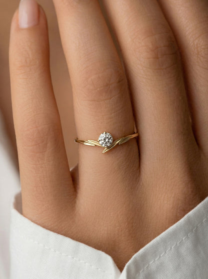 14K Gold Dainty Leaf Diamond Ring