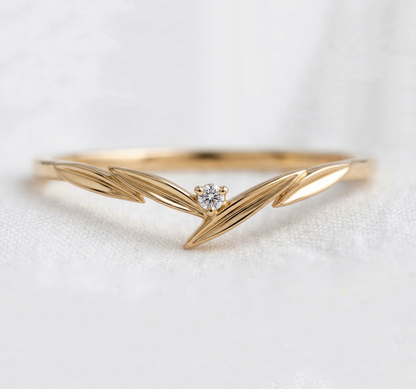 14K Gold Minimalist Leaf Wedding Band