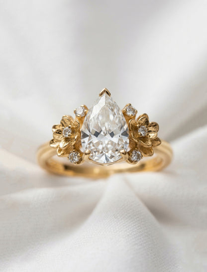 14K Gold Pear Diamond Flower Ring