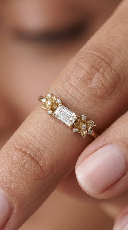 14K Gold Diamond Flowers Ring
